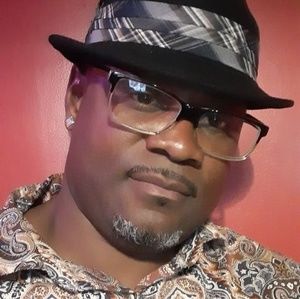 Meet your Posher, Fredrick